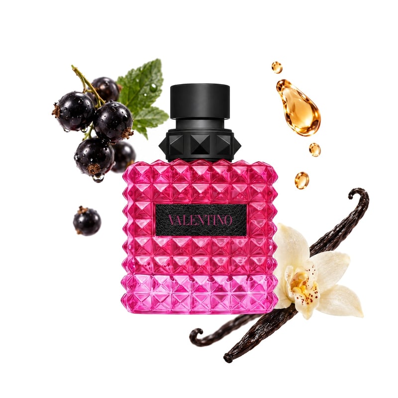 Born in Roma Extradose Donna by Valentino, bottle pictured with its key notes: Blackcurrant, Rum and Vanilla