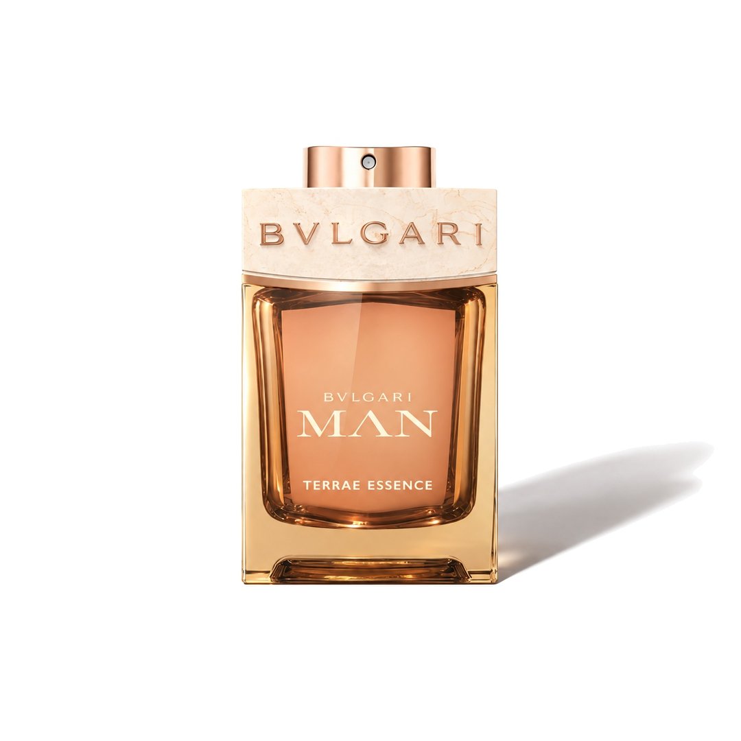 Bvlgari Man Terrae Essence von Bvlgari, Flakon mit weichem Schattenwurf, Foto 1 von 6
