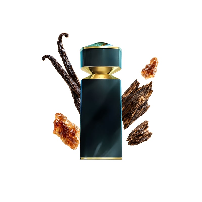 Le Gemme Orom de la Bvlgari, flacon alături de notele principale: Vanilie de Bourbon, Benzoin de Siam și Lemn de agar (Oud)
