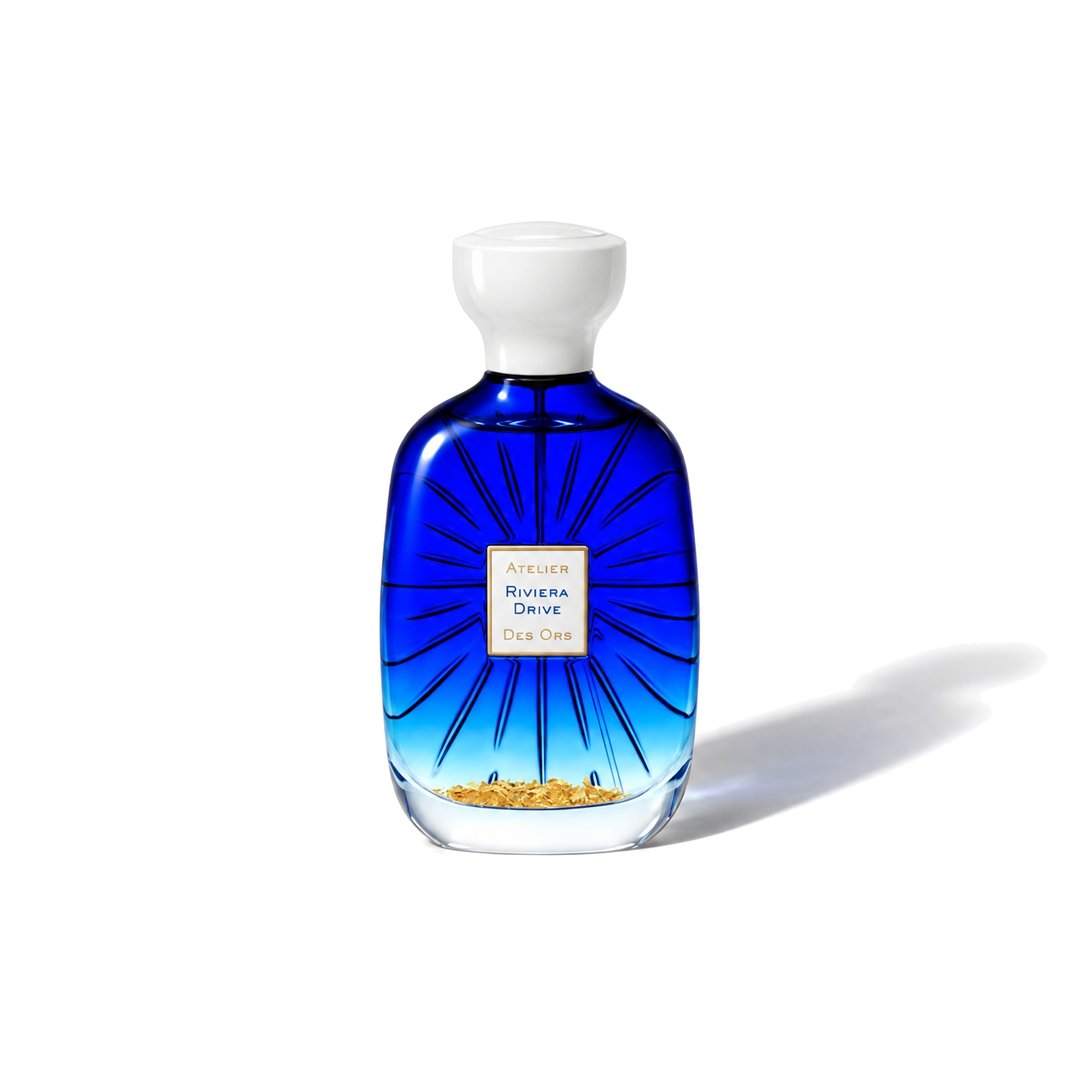Pomelo Riviera by Atelier des Ors, bottle casting a soft shadow, photo 1 of 6