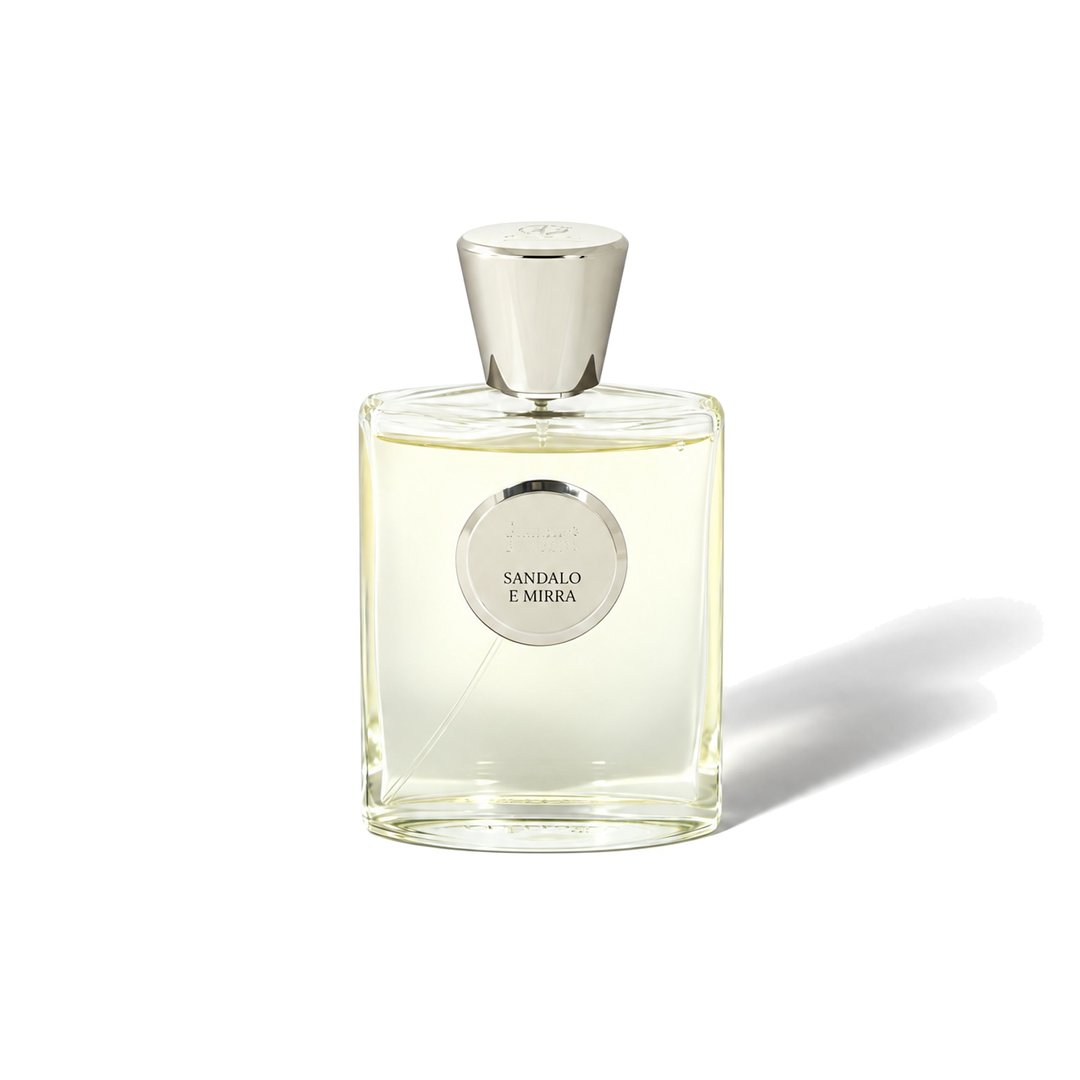 Sandalo e Mirra by Giardino Benessere, bottle casting a soft shadow, photo 1 of 6